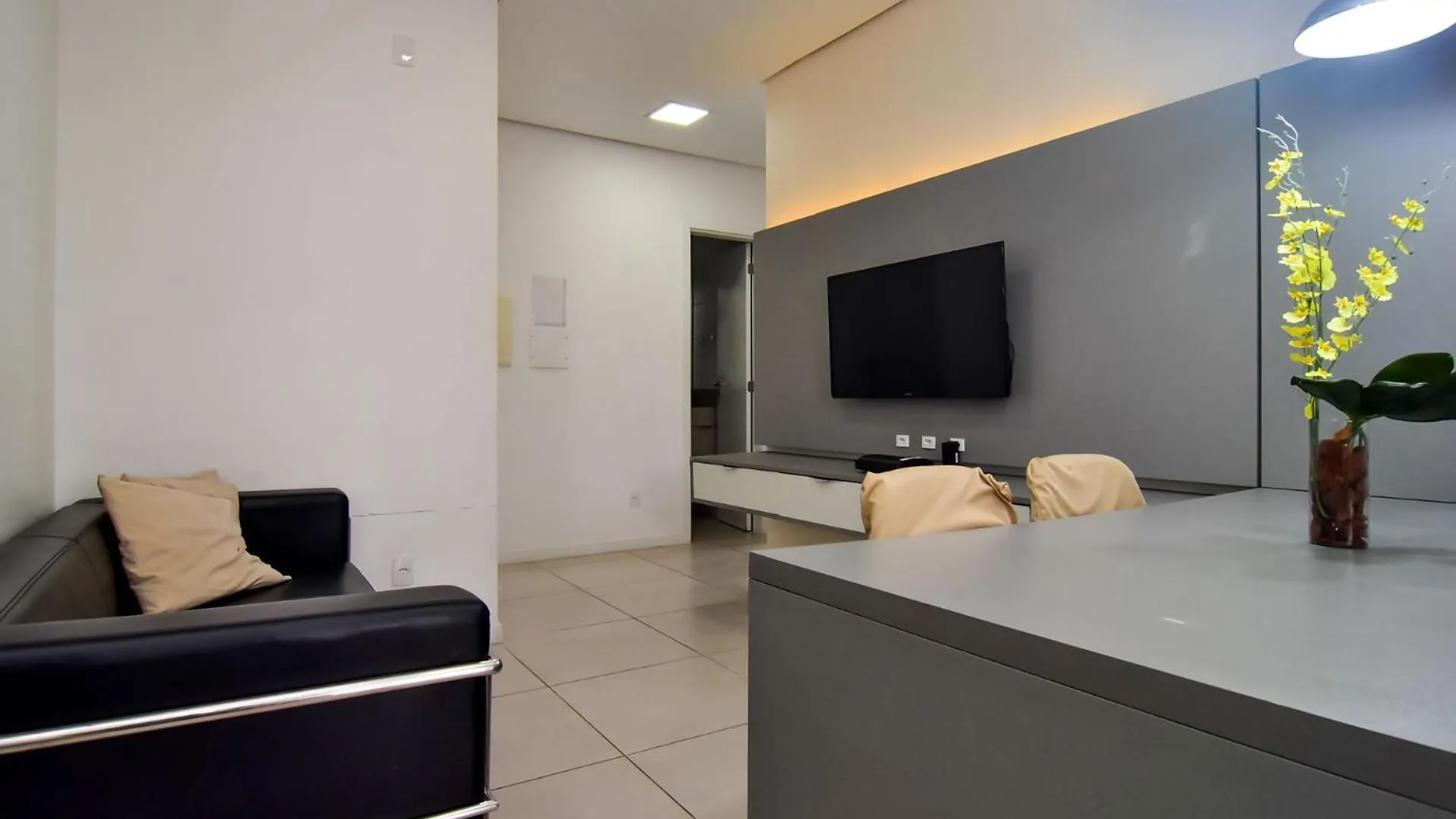 Luxo Cobertura C/ Jacuzzi, 100M Da Praia Ing4403 Florianopolis 0*,