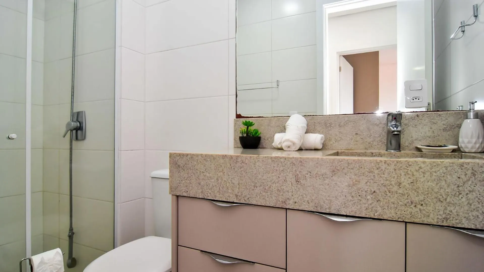 Apartment Luxo Cobertura C/ Jacuzzi, 100M Da Praia Ing4403 Florianopolis