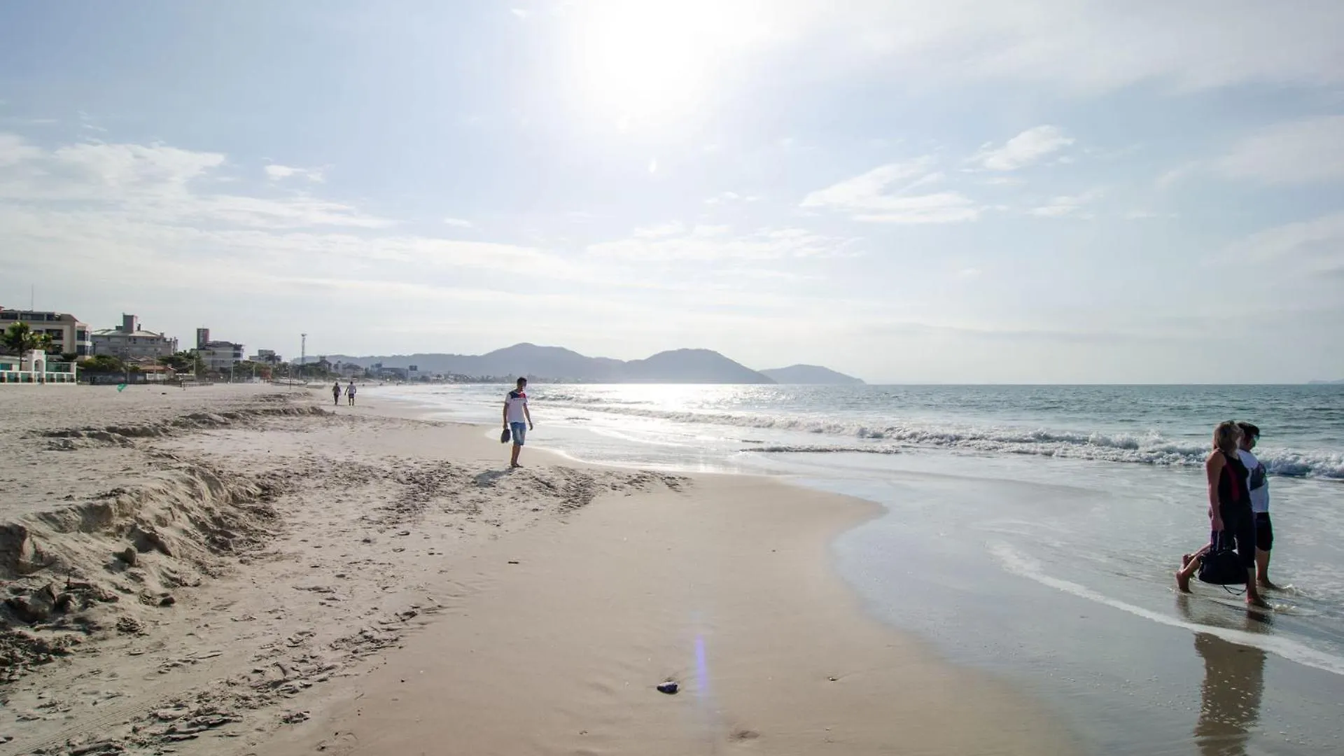 Luxo Cobertura C/ Jacuzzi, 100M Da Praia Ing4403 Florianopolis Apartment
